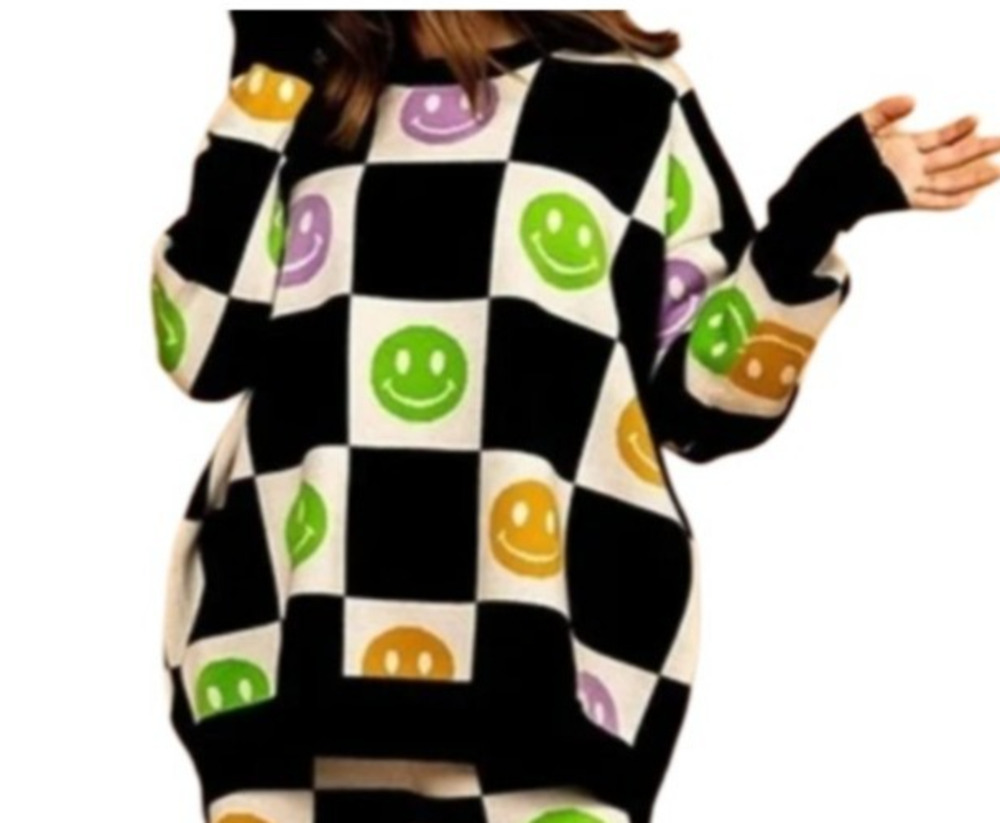 Dressed in Lala Long Sleeve Checkered Smiley Face Knit Sweater L/XL Whimsical